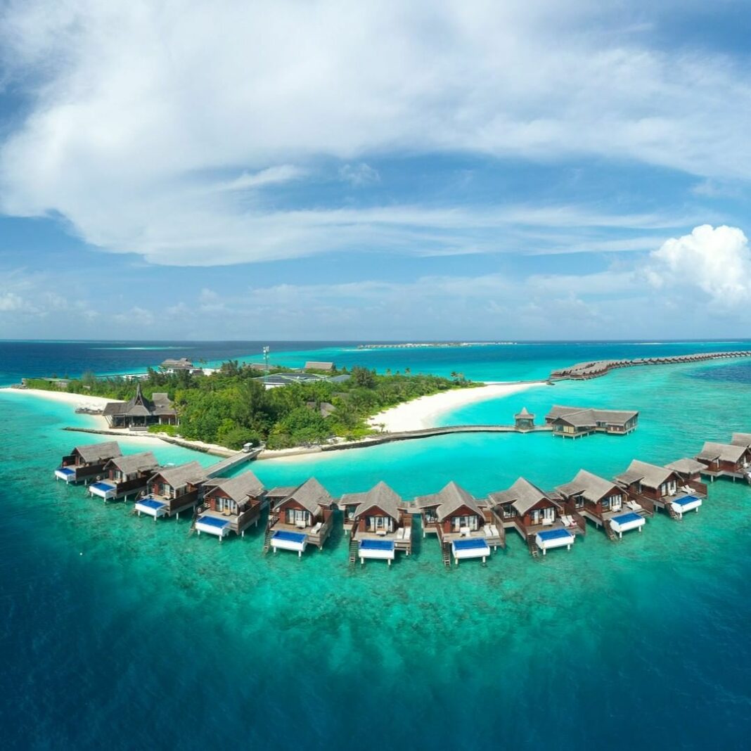 Naifaru-Island-5