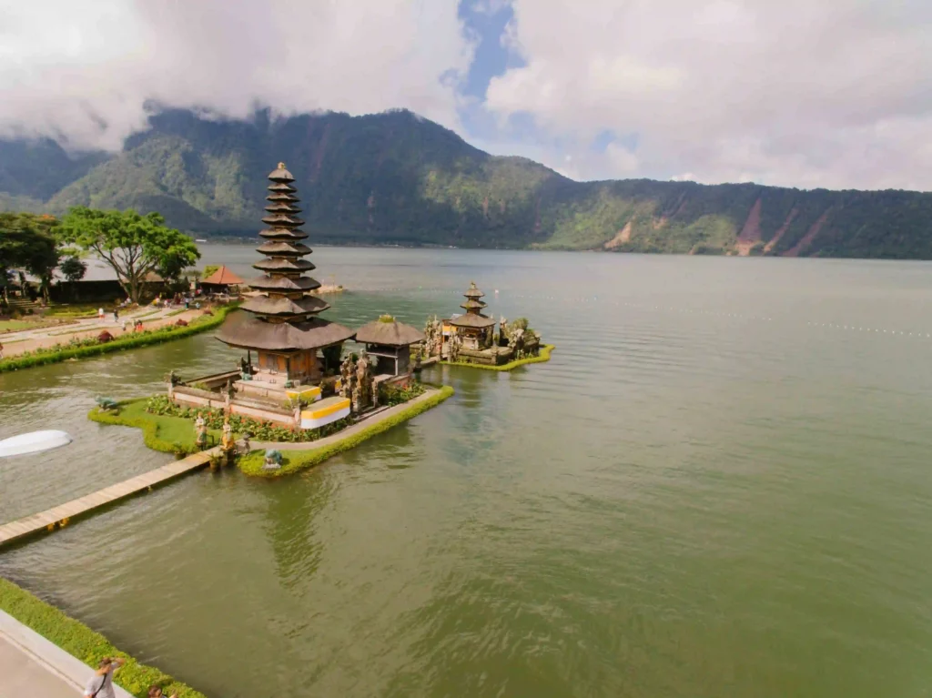 Pura Ulun Danu Bratan Bali Indonesia