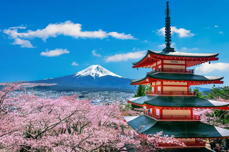Japan-Best-Countries-to-Visit-as-Solo-Travelers