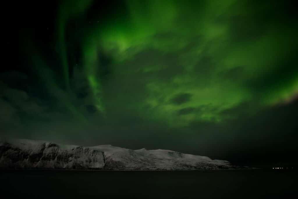 Northern-Lights-Travel-Experiences