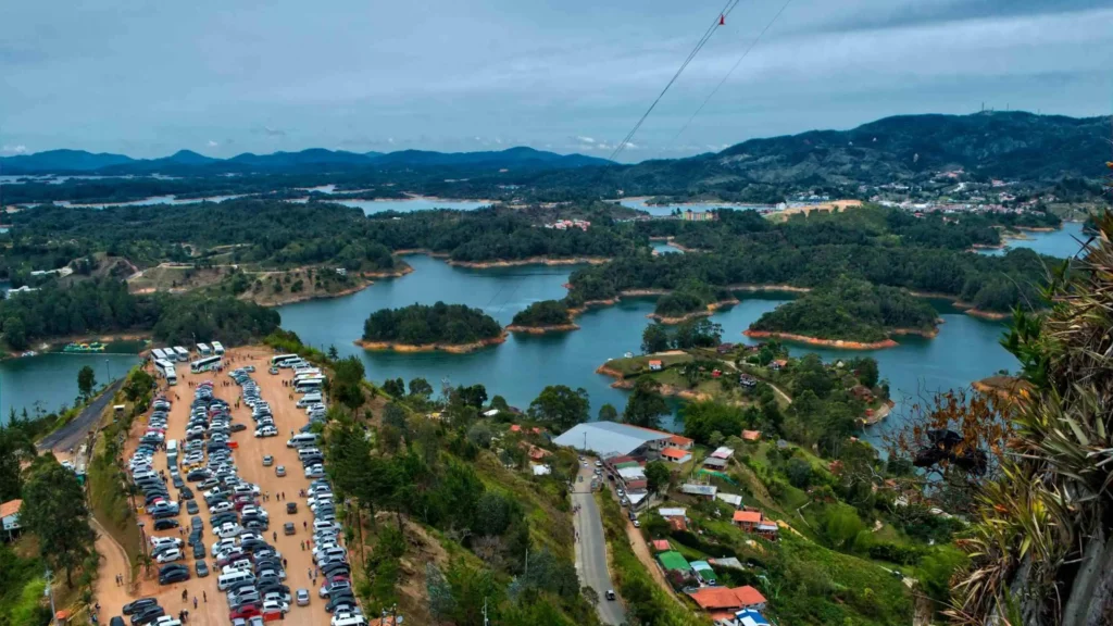 Guatapé and Peñol Rock