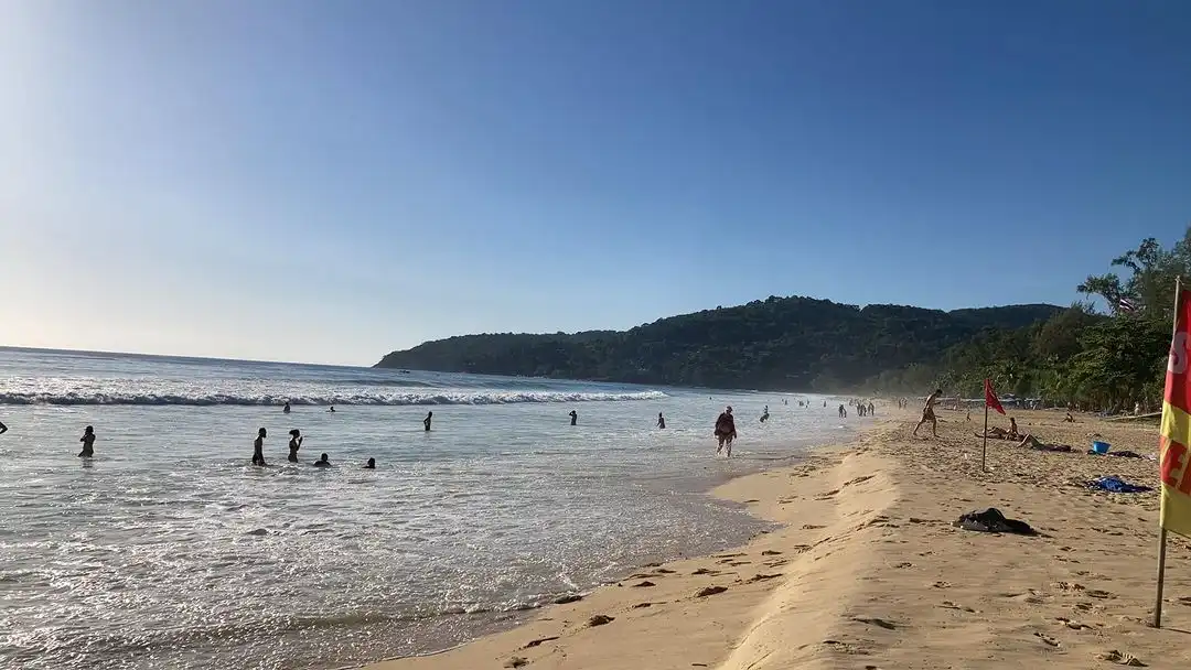 Hat-karon-beach