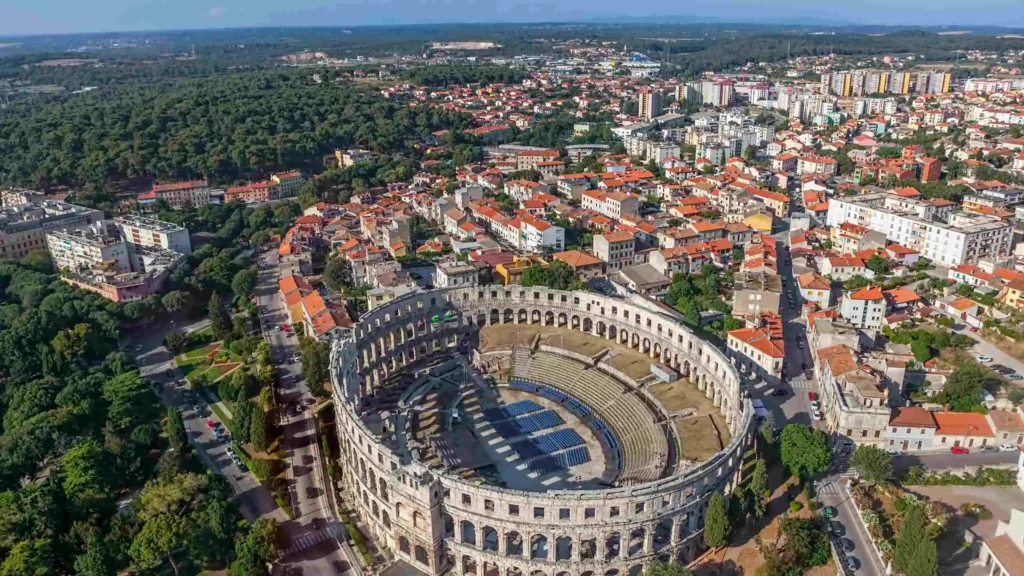 Pula