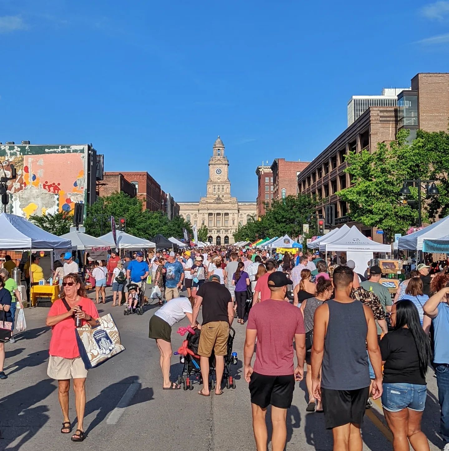 Des Moines Downtown Farmers' Market